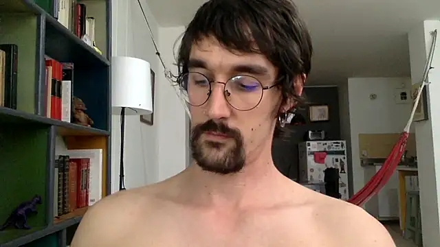 Snapshot of fazzbinderr chatting on 13, 11, 2025 fazzbinderr online show from 13, 11, 2025