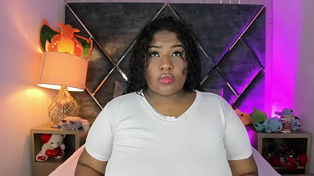 DannaFalco25 online show from 15, 10, 2025