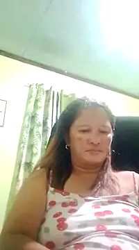 Snapshot of hott_scarlett chatting on 1, 3, 2025 hott scarlett online show from 1, 3, 2025