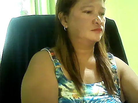 Snapshot of hott_scarlett chatting on 12, 9, 2025 hott scarlett online show from 12, 9, 2025