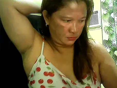 Snapshot of hott_scarlett chatting on 29, 9, 2025 hott scarlett online show from 29, 9, 2025