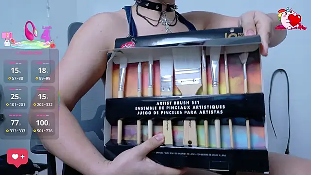 Catwhite  online show from 14, 3, 2025