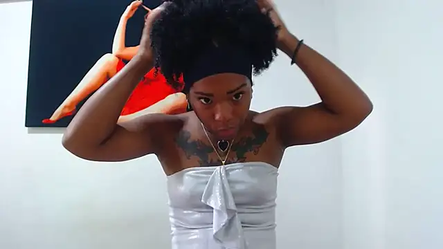 Snapshot of khendraDab chatting on 5, 10, 2025 khendraDab online show from 5, 10, 2025