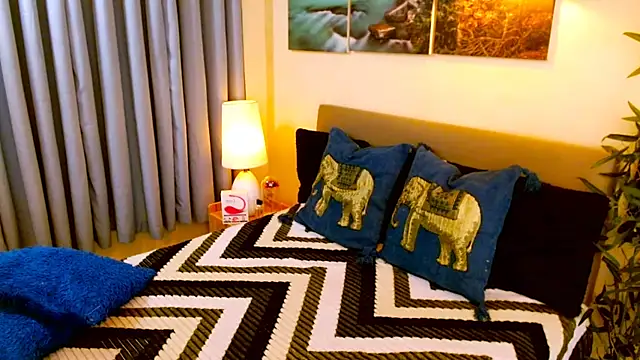 Anna Leah online show from 2, 3, 2025