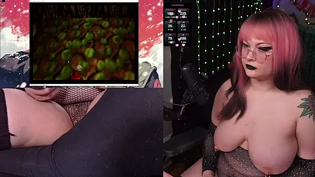 Snapshot of evamila chatting on 13, 11, 2025 evamila online show from 13, 11, 2025