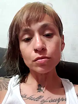 Snapshot of fablob23 chatting on 28, 4, 2026 fablob23 online show from 28, 4, 2026