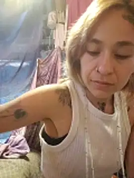 Snapshot of fablob23 chatting on 11, 6, 2026 fablob23 online show from 11, 6, 2026