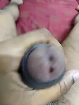 Aaryans69 online show from 3, 11, 2025