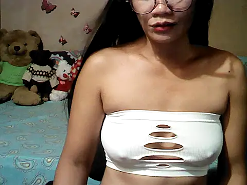 Mia Rein online show from 17, 4, 2026