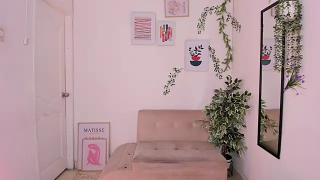 hornyprincess   online show from 18, 4, 2026