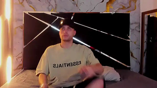 Pleasure Vibes23 online show from 14, 3, 2025