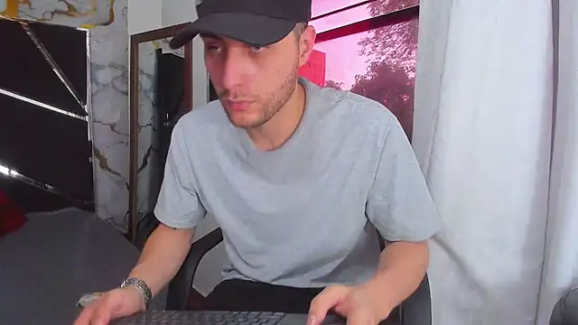 Pleasure Vibes23 online show from 19, 3, 2025