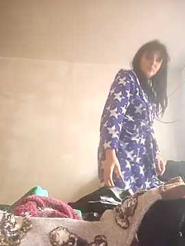 Snapshot of Flo_Sandra chatting on 8, 10, 2025 Flo Sandra online show from 8, 10, 2025