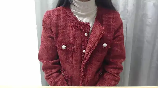 Snapshot of Luna-xoxo- chatting on 7, 2, 2025 Luna-xoxo- online show from 7, 2, 2025