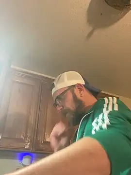 Snapshot of Tomas_Zaddy chatting on 5, 12, 2025 Tomas Zaddy online show from 5, 12, 2025