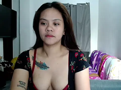 Snapshot of MistressKrizzel chatting on 16, 6, 2026 MistressKrizzel online show from 16, 6, 2026