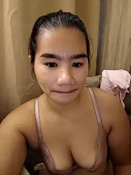 Kissy07 online show from 16, 2, 2026