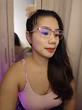 Kissy07 online show from 7, 3, 2026