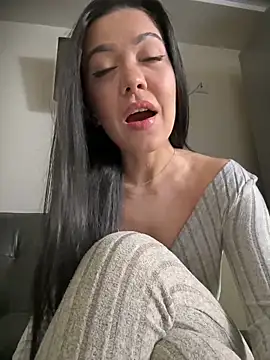 Snapshot of denise_k chatting on 9, 12, 2024 denise k online show from 9, 12, 2024