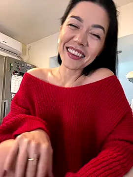 Snapshot of denise_k chatting on 29, 10, 2025 denise k online show from 29, 10, 2025