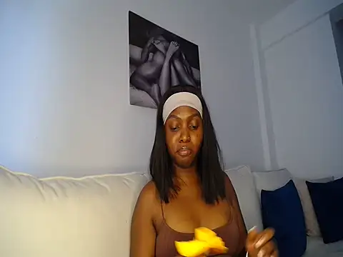 Pretty Liya08 online show from 3, 12, 2025