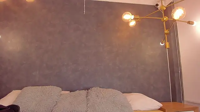 dayra angels online show from 30, 3, 2026