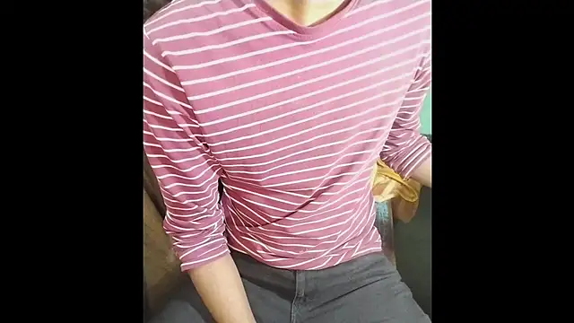 Snapshot of vampynik chatting on 3, 12, 2025 vampynik online show from 3, 12, 2025