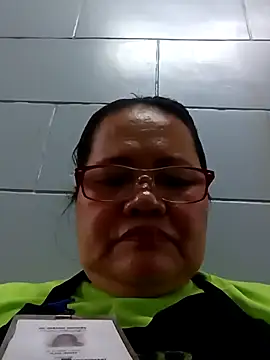 Snapshot of Chubbysweetmom chatting on 13, 9, 2025 Chubbysweetmom online show from 13, 9, 2025