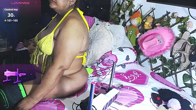 Snapshot of mature_beautiful chatting on 24, 5, 2026 mature beautiful online show from 24, 5, 2026