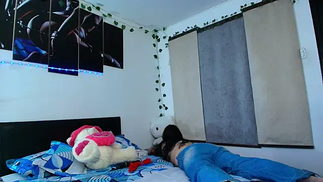 yesie hot online show from 29, 7, 2026