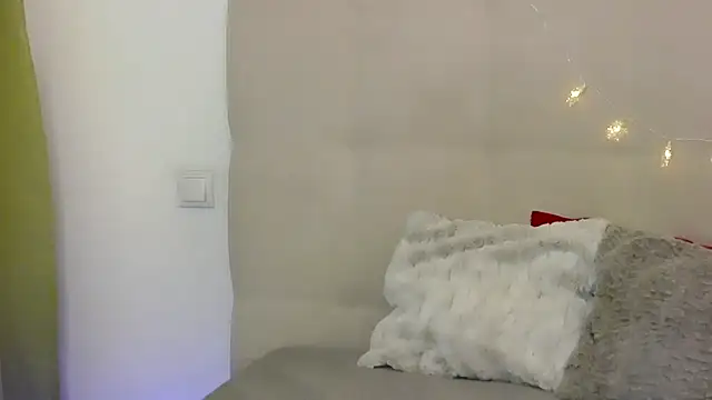 PetersEmily online show from 6, 1, 2025