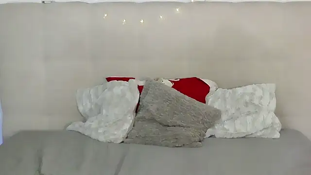 PetersEmily online show from 7, 2, 2025