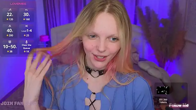 Snapshot of evangel1ne chatting on 1, 3, 2025 evangel1ne online show from 1, 3, 2025