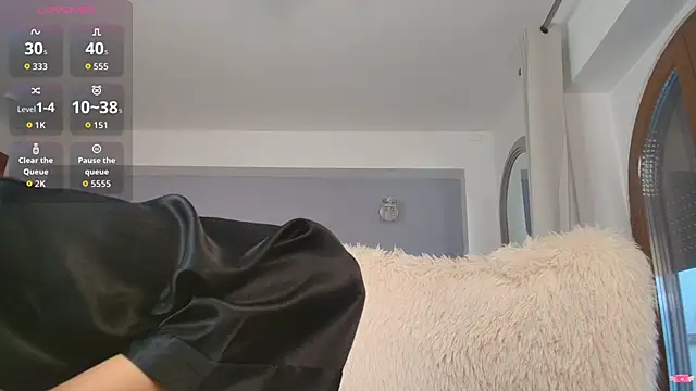 Anna Lewis online show from 16, 12, 2025