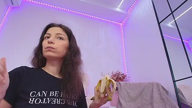 Anna Lewis online show from 17, 4, 2026