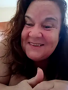 Yaya Mineira online show from 2, 1, 2025