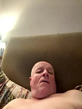 Snapshot of locallad88 chatting on 12, 1, 2026 locallad88 online show from 12, 1, 2026