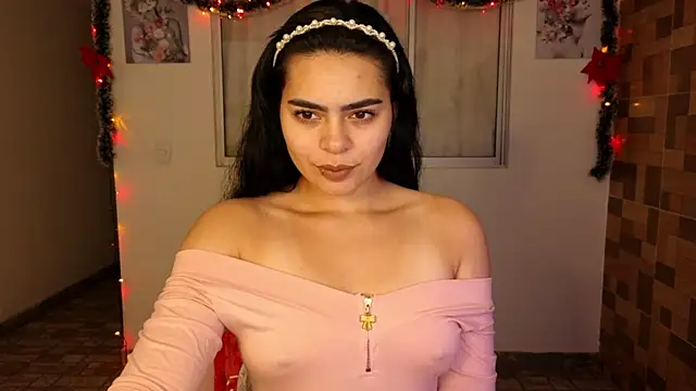 Snapshot of sexyladyy_ chatting on 15, 12, 2024 sexyladyy online show from 15, 12, 2024