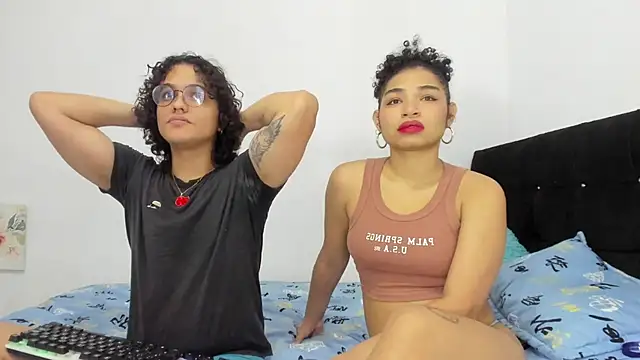 Kami chigiri21 online show from 4, 12, 2025