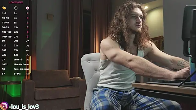 Louis Karlos online show from 5, 10, 2025