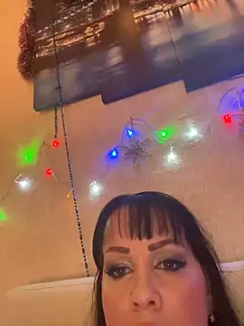 Lolaley2 online show from 17, 1, 2025