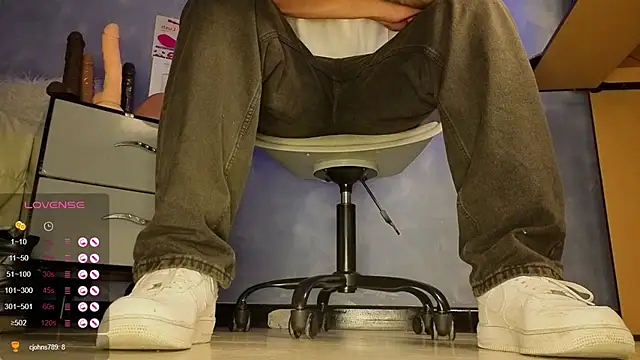 TomLover 12 online show from 17, 3, 2026