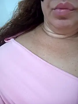 Snapshot of CASADASIGILO2 chatting on 15, 12, 2025 CASADASIGILO2 online show from 15, 12, 2025