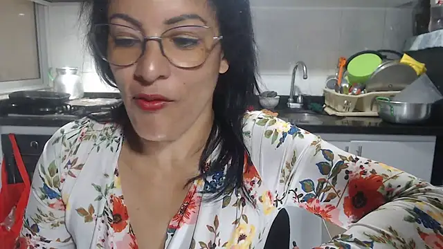 kateleyagrey online show from 12, 9, 2025