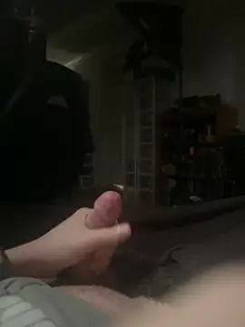 whitestroker online show from 4, 12, 2025