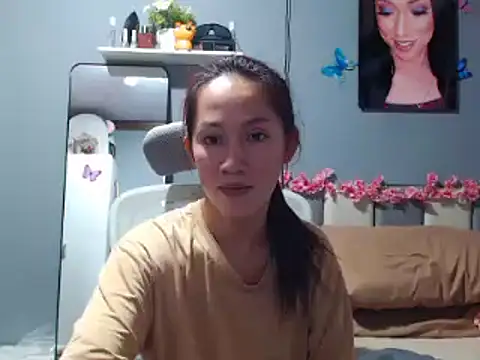 babysuckerxxx online show from 2, 6, 2026