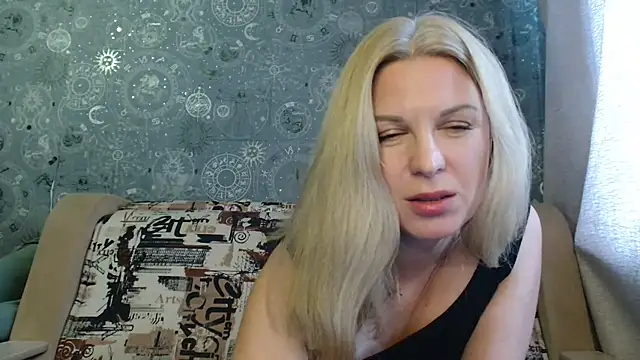 BlondeFox online show from 13, 10, 2025