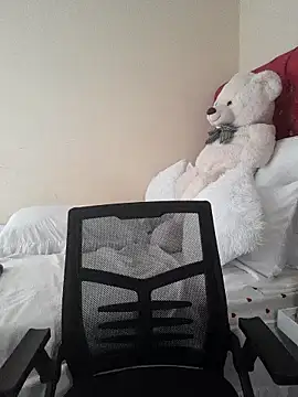 Snapshot of BoobQueenxx chatting on 2, 2, 2025 BoobQueenxx online show from 2, 2, 2025