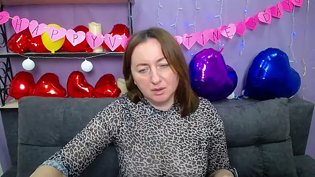 Abby Taylorr online show from 2, 2, 2025