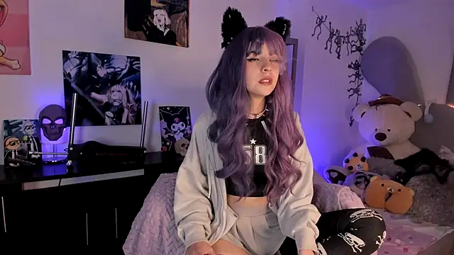 Snapshot of lolaaa_bunny1 chatting on 19, 10, 2025 lolaaa bunny1 online show from 19, 10, 2025